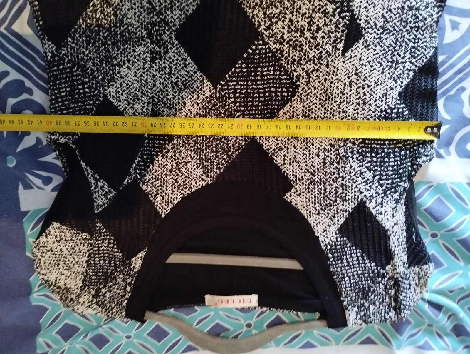 Vestido curto com estampa geométrica preto e branco CICERO (Tamanho G) – photo 7